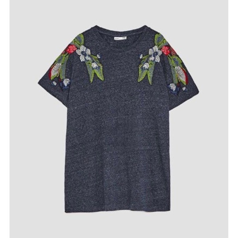 Zara Embroidered Floral Shoulder Tee Women's Charcoal Gray Short Sleeve M L - Picture 2 of 7